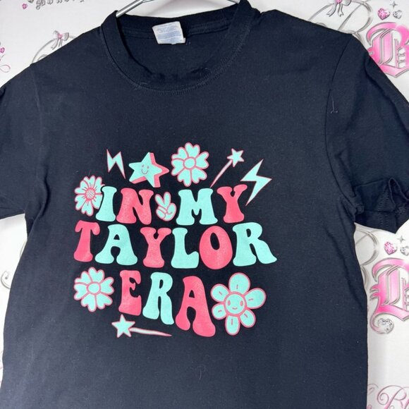 Tshirt in my Taylor era band tee top graphic blue pink black white youth medium - Picture 2 of 5